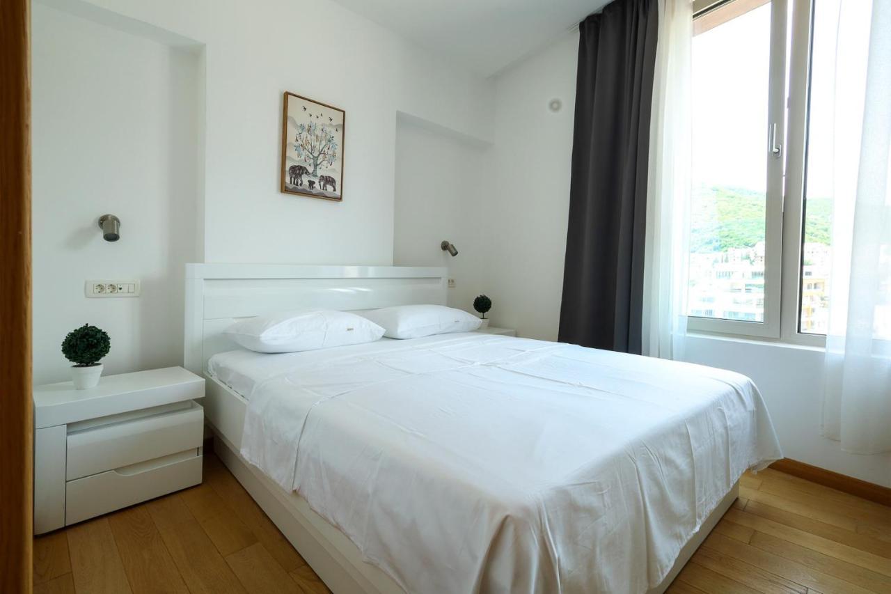 Apartments Status Wow บุดวา ภายนอก รูปภาพ