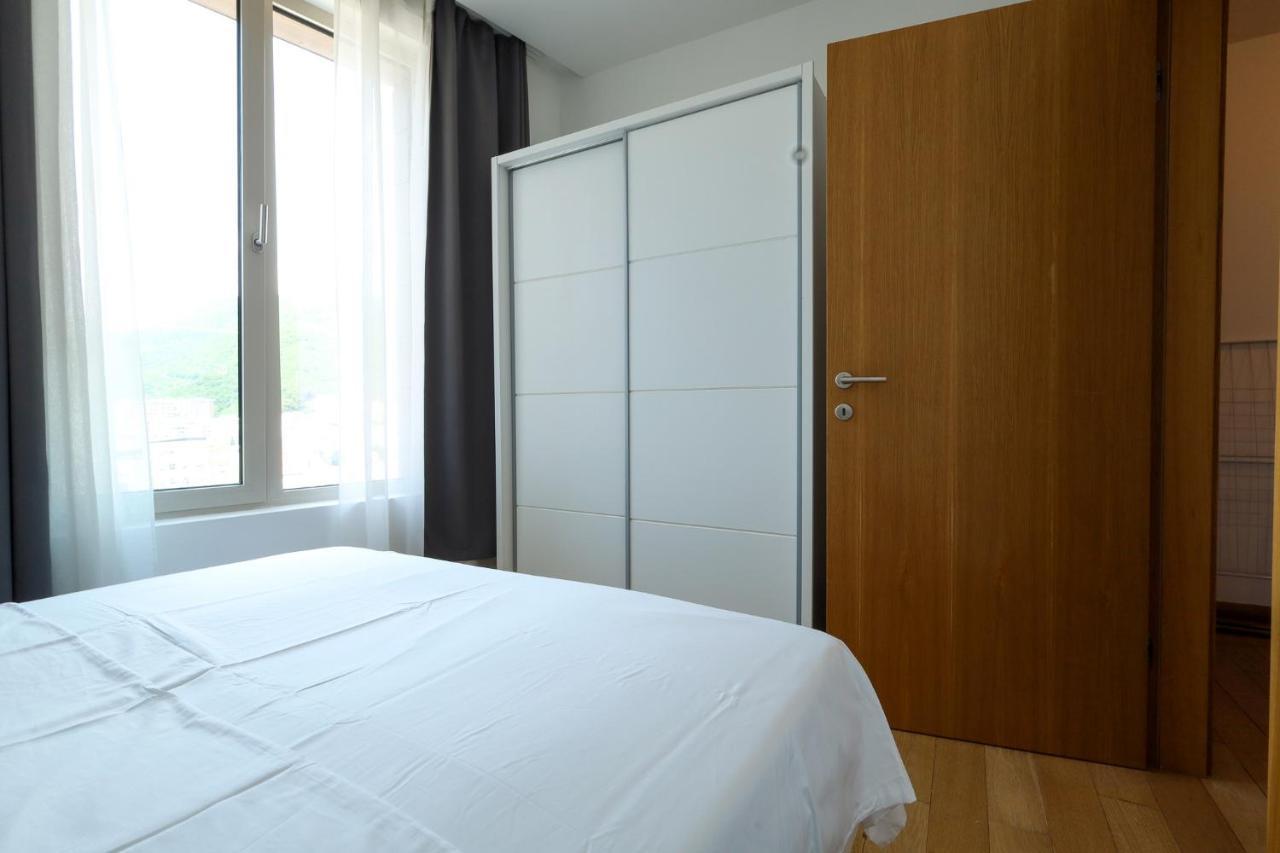 Apartments Status Wow บุดวา ภายนอก รูปภาพ