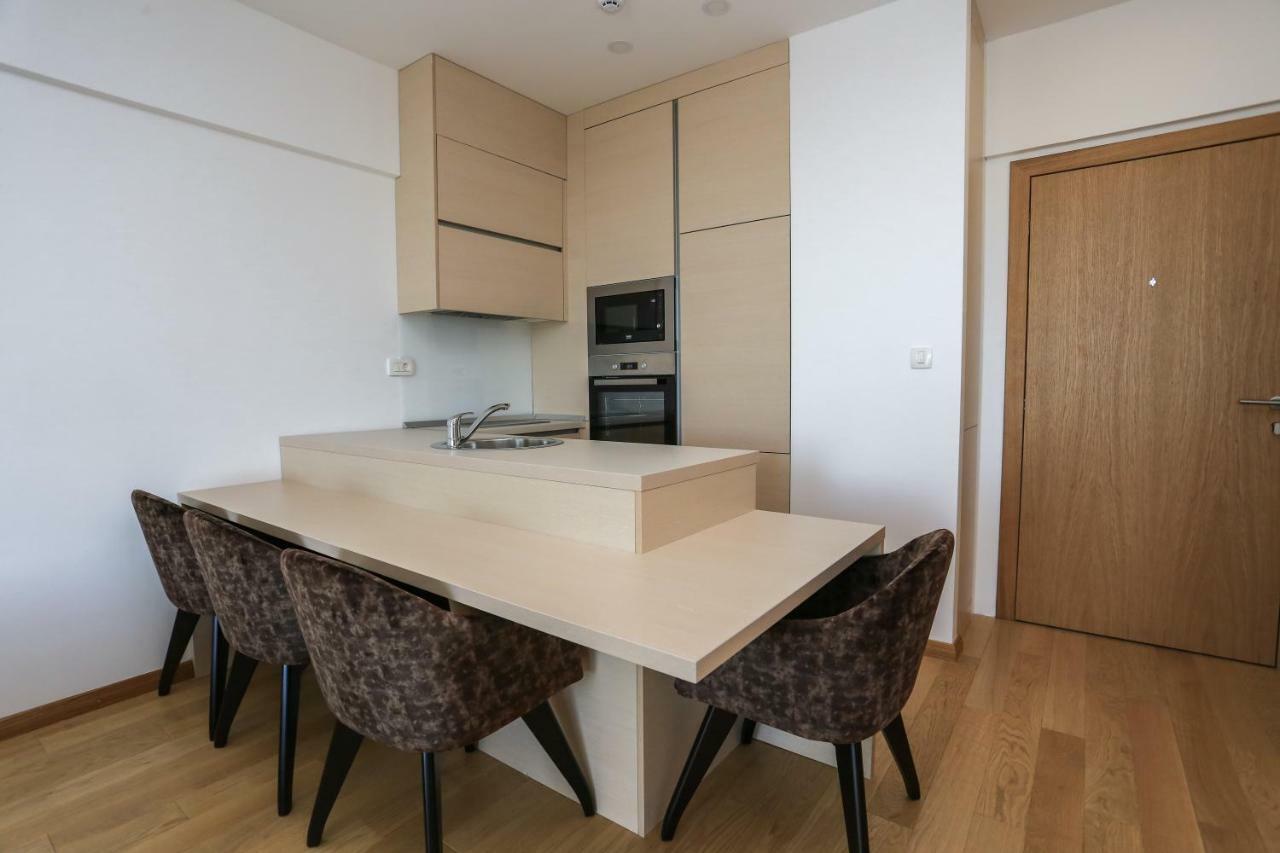Apartments Status Wow บุดวา ภายนอก รูปภาพ
